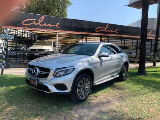 MERCEDES-BENZ GLC350E COUPE HIBRIDO PLATA 2019