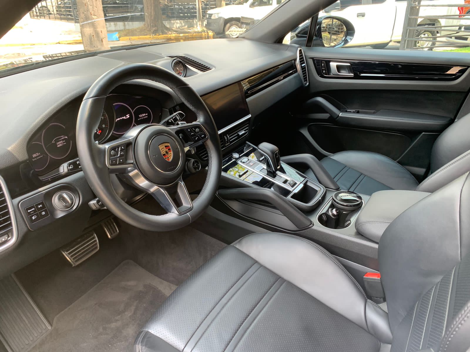 PORSCHE CAYENNE S COUPE 2020 NEGRO