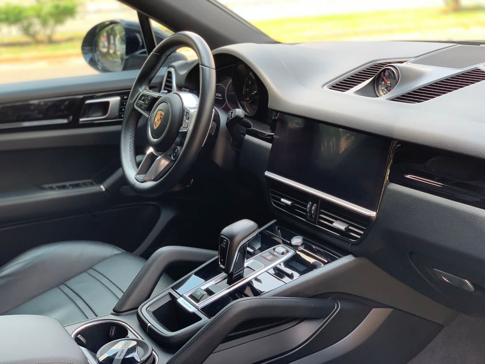 PORSCHE CAYENNE S COUPE 2020 NEGRO