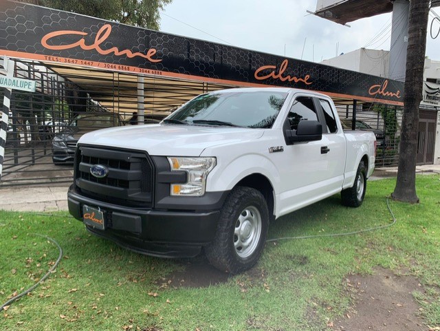 FORD F-150 SUPER CAB 4X2 XL 2016 BLANCO