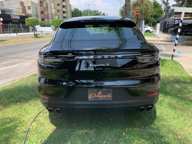 PORSCHE CAYENNE S COUPE 2020 NEGRO