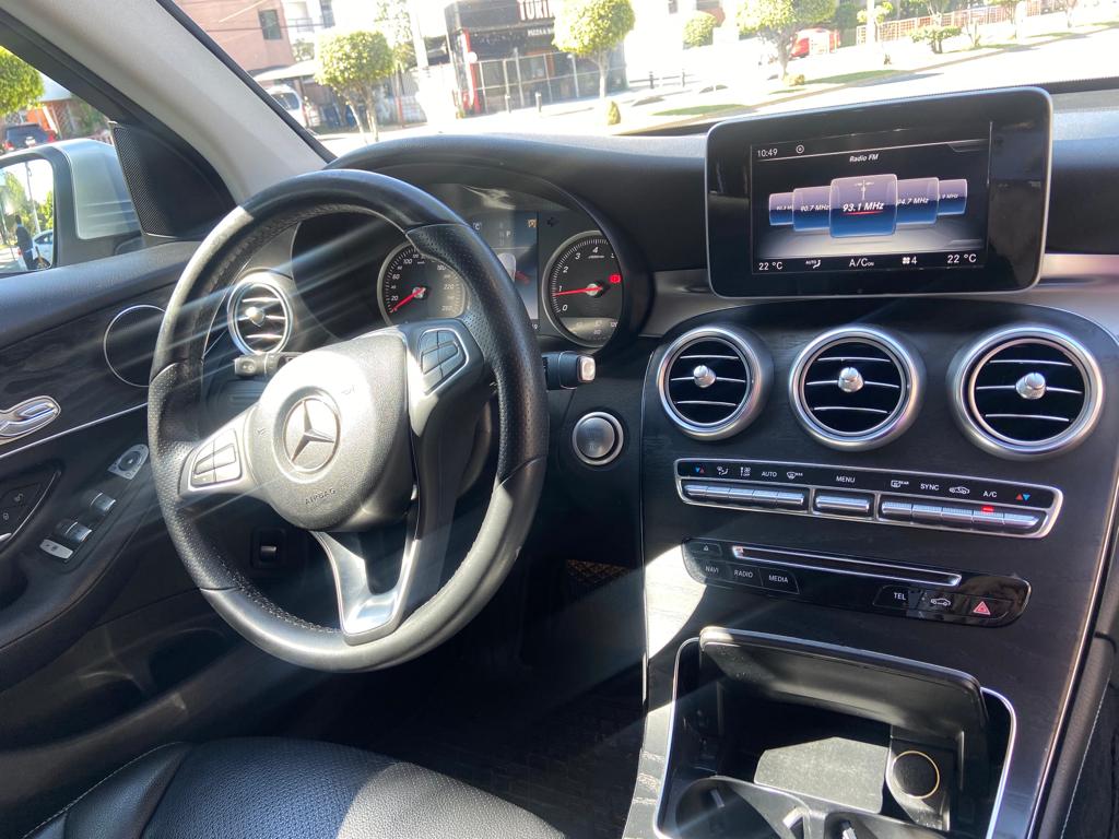 MERCEDES GLC 300 ROAD