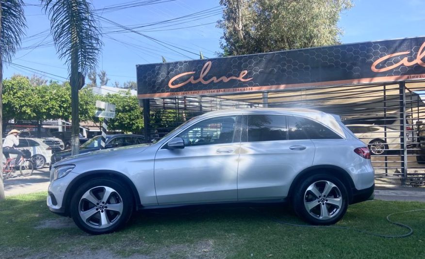MERCEDES GLC 300 ROAD