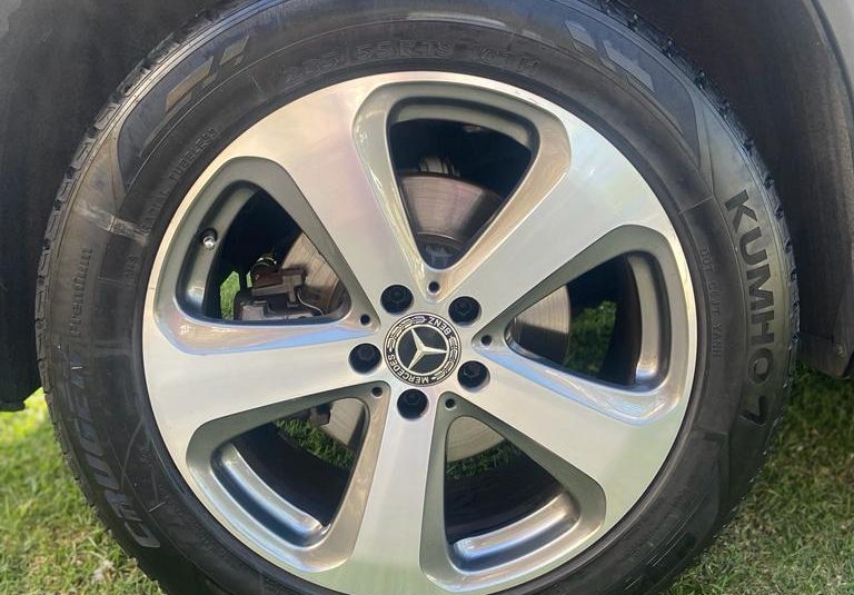MERCEDES GLC 300 ROAD