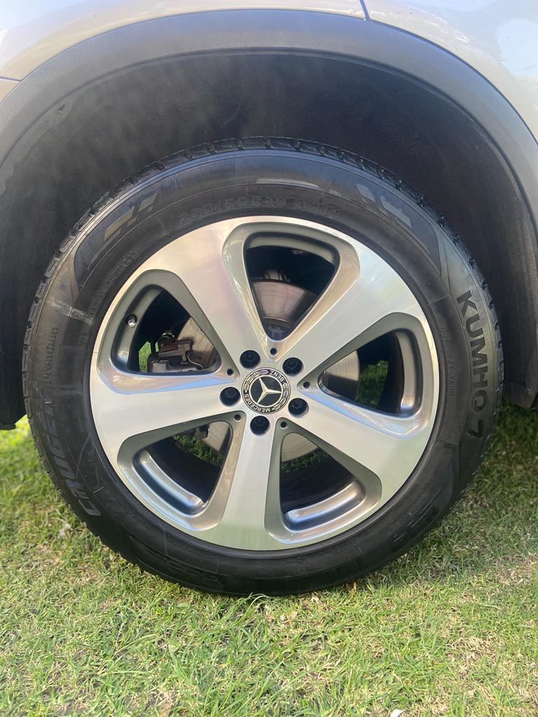 MERCEDES GLC 300 ROAD