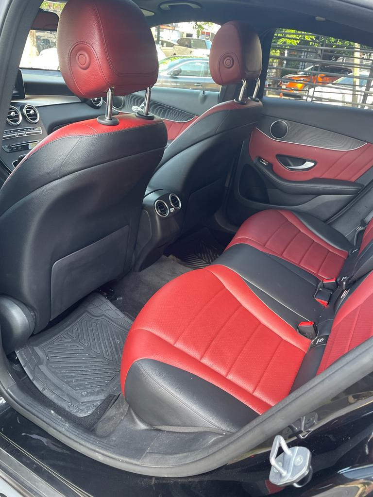 MERCEDES GLC 300 COUPE 2019 NEGRA