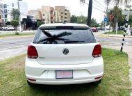 Volkswagen Polo blanco 2020