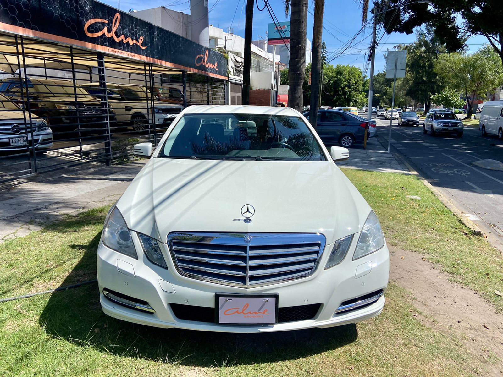 MERCEDES E 200 BLANCO 2012
