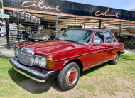 MERCEDES 240 D ROJO 1977
