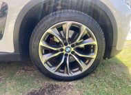 BMW X6 50I XDRIVE BLANCO 2017