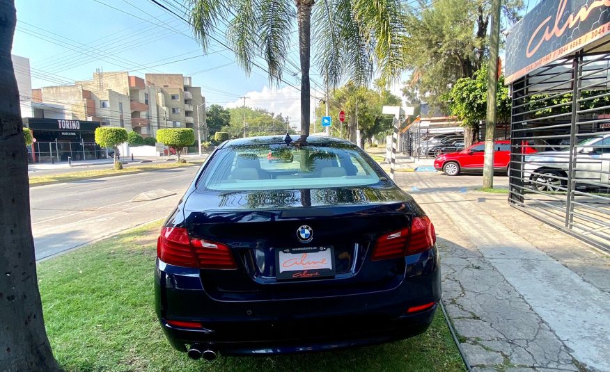 BMW 520 SERIE 5 AZUL 2016