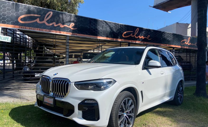 BMW X5 MSPORT 50IA BLANCO 2019