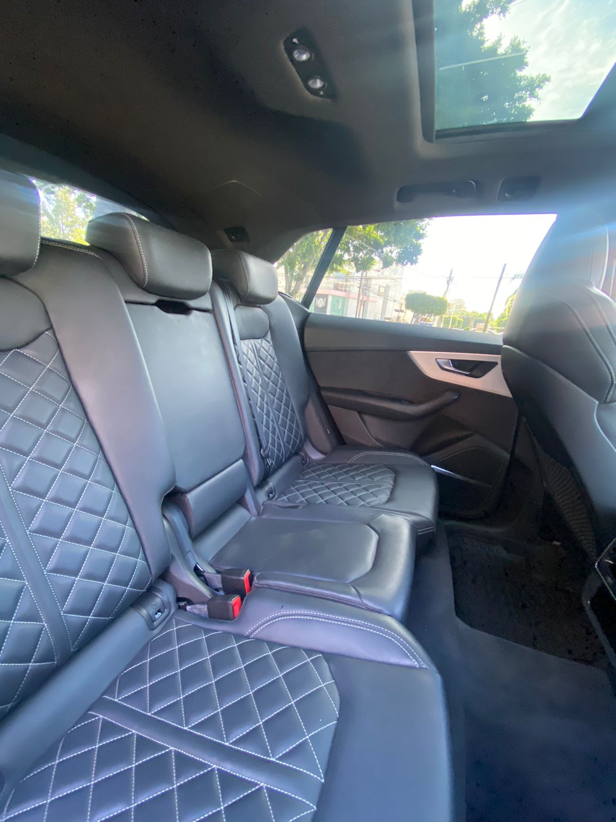 AUDI Q8 BLANCO 2020