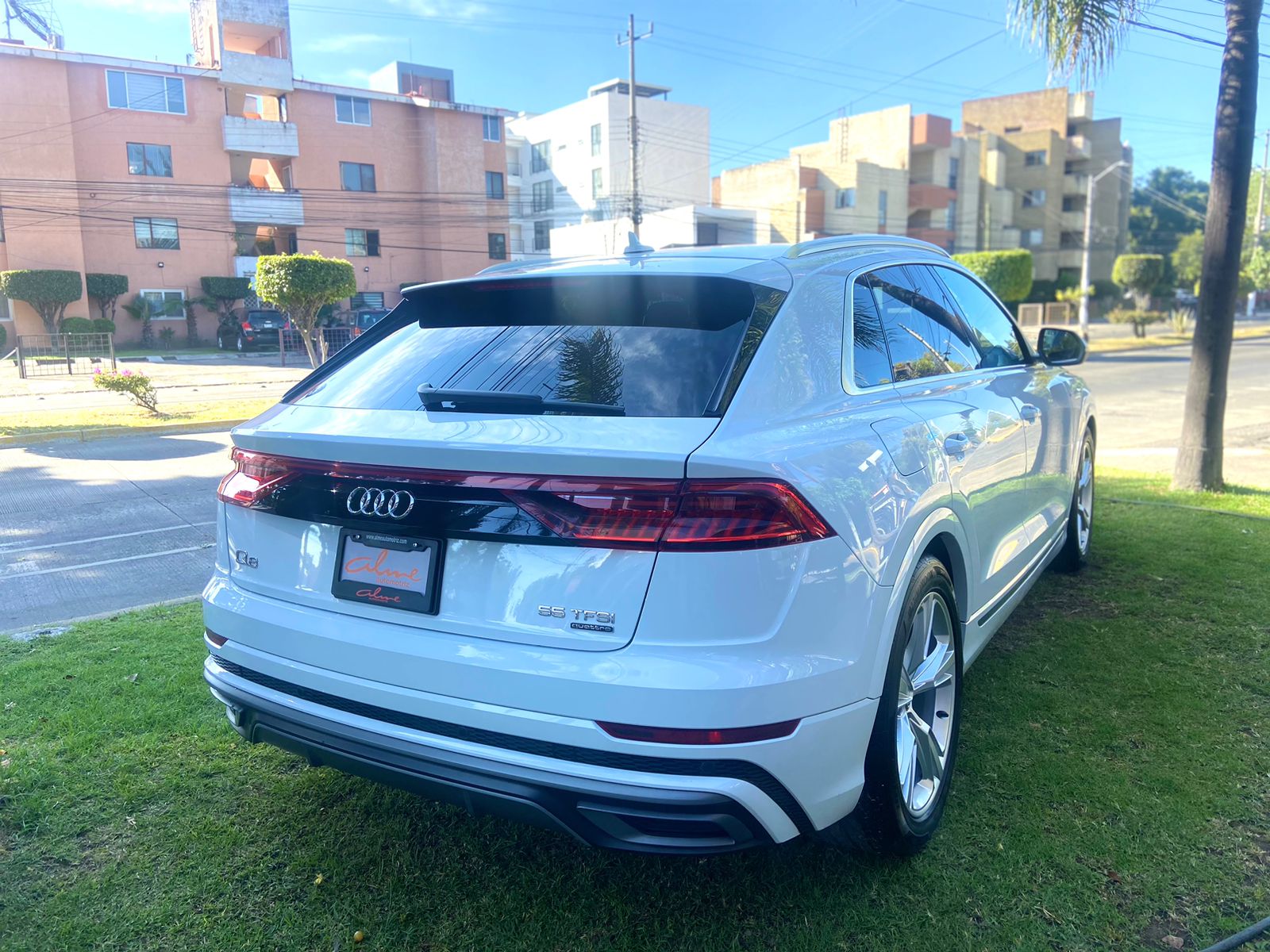 AUDI Q8 BLANCO 2020