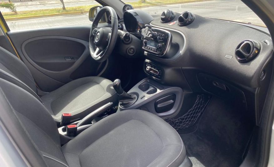 SMART FORFOUR PASSION MANUAL VERDE 2016