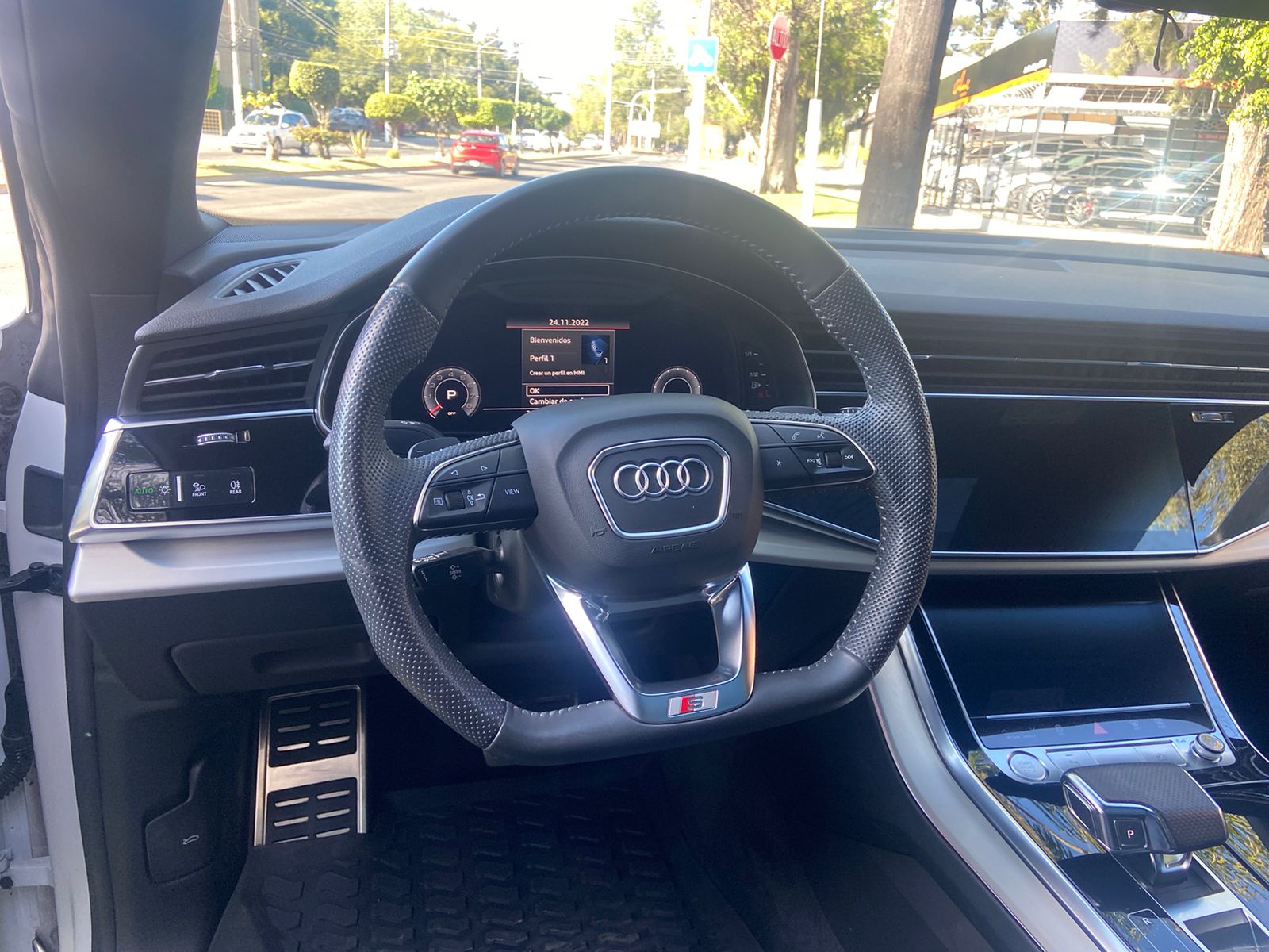AUDI Q8 BLANCO 2020