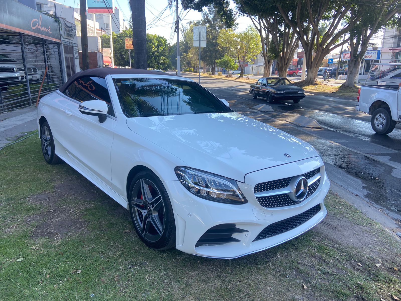 MERCEDES C300 CABIOLET BLANCO 2019
