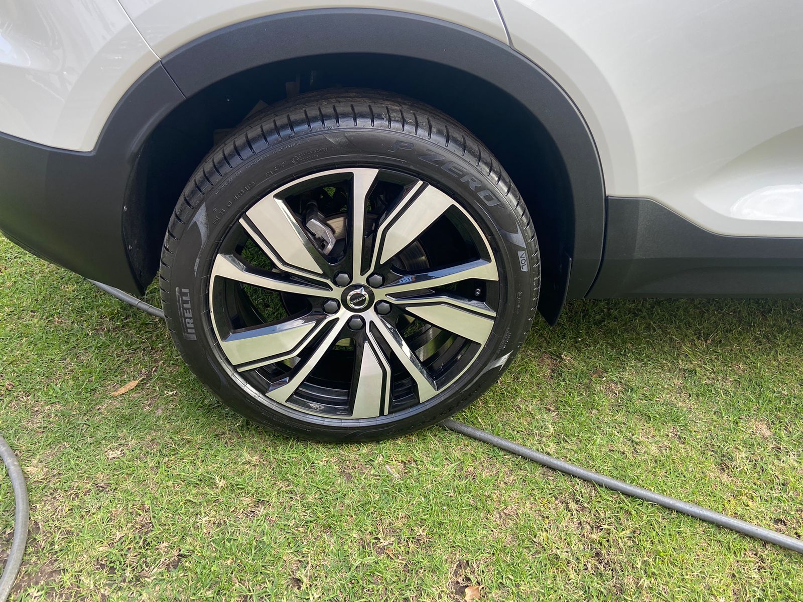 VOLVO XC40 HYBRIDO 2022 BLANCO
