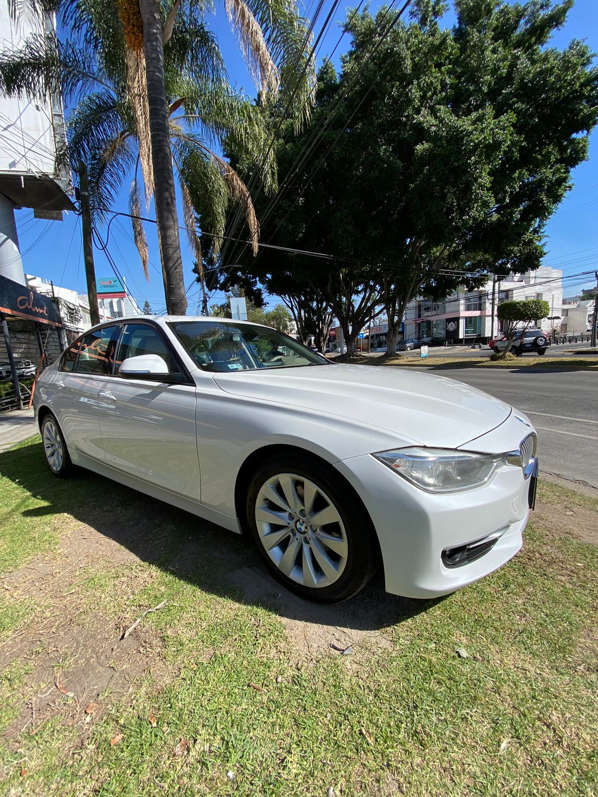 BMW 320 IA 2014 BLANCO