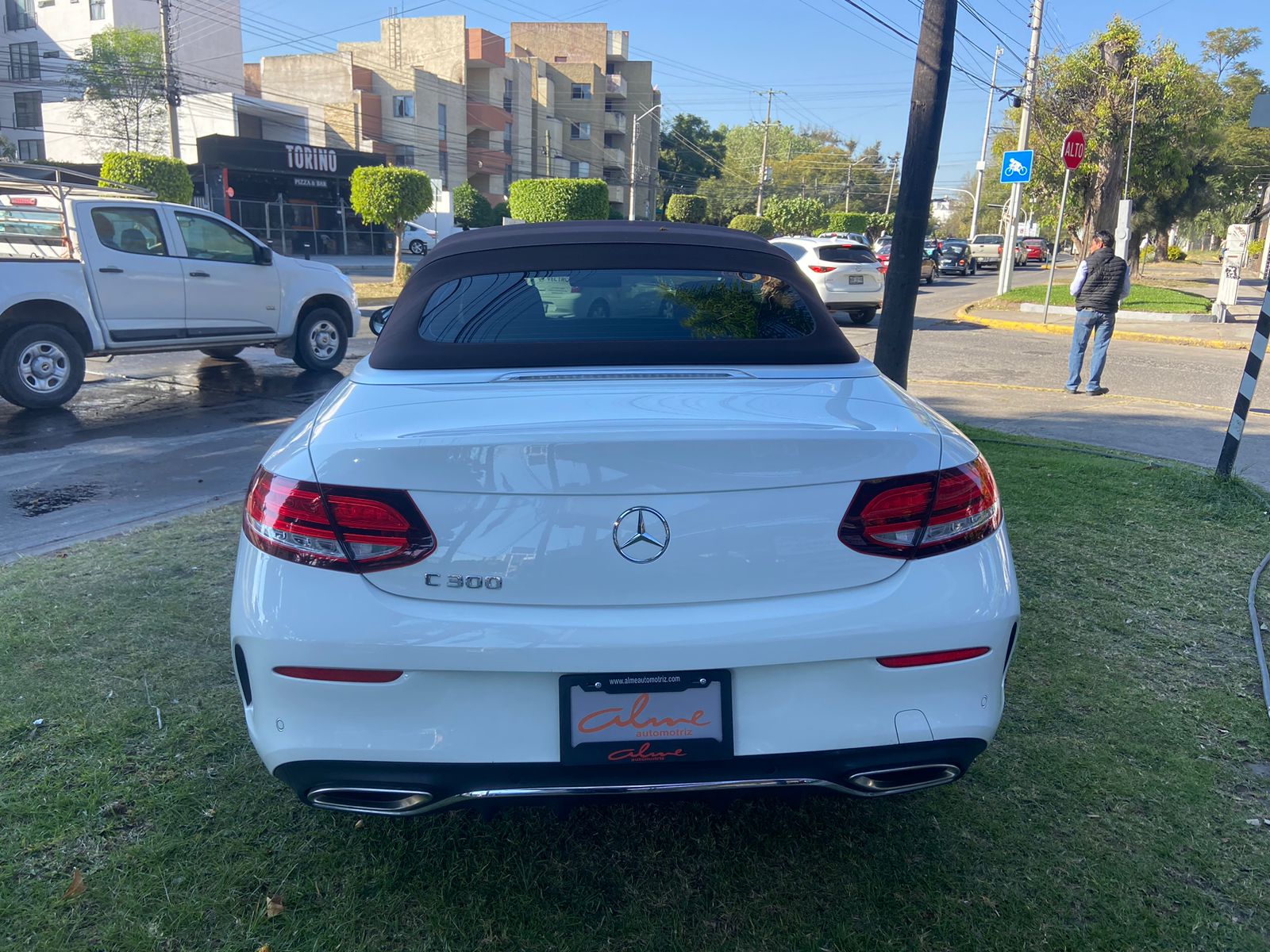 MERCEDES C300 CABIOLET BLANCO 2019