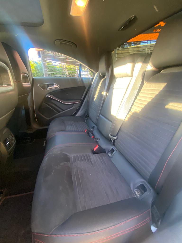 MERCEDES CLA 250 BLANCO 2016