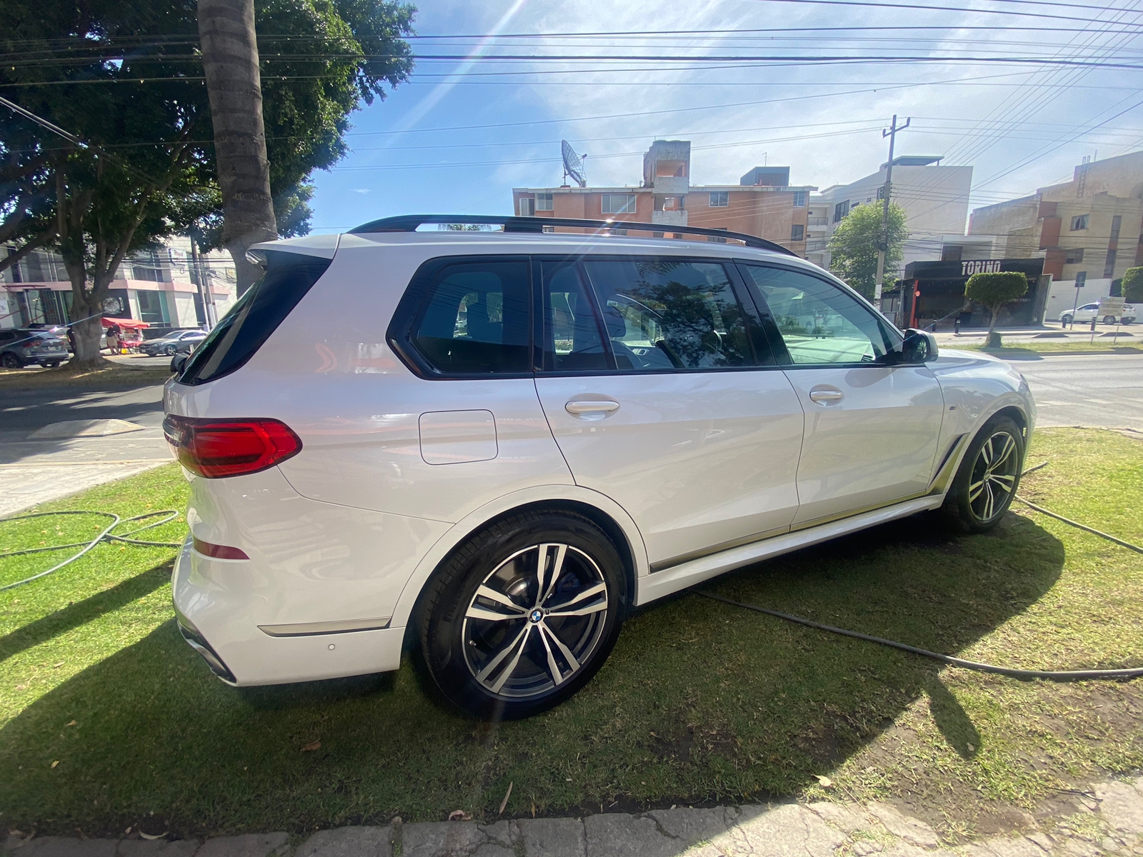 BMW X7 M50I BLANCO 2021