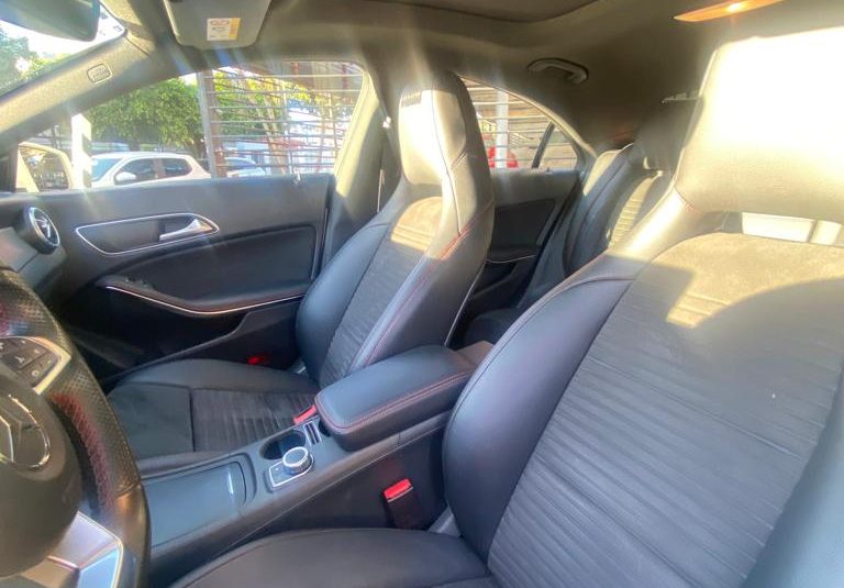MERCEDES CLA 250 BLANCO 2016