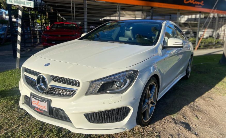 MERCEDES CLA 250 BLANCO 2016