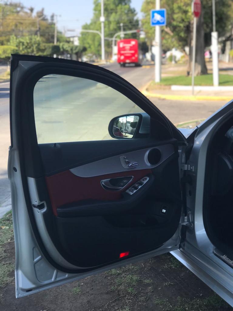 MERCEDES C250 GRIS 2017