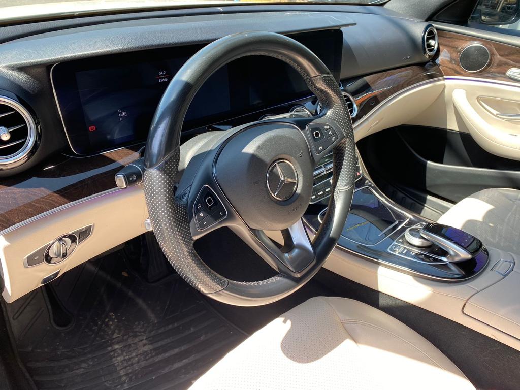 MERCEDES E 200 2017 BLANCO