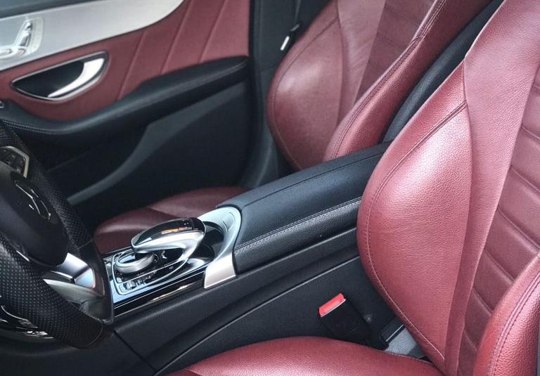 MERCEDES C250 GRIS 2017