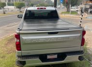 CHEVROLET SILVERADO 2021 PLATA