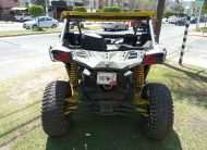 CAN AM MAVERIK X3 2018 NEGRO- AMARILLO