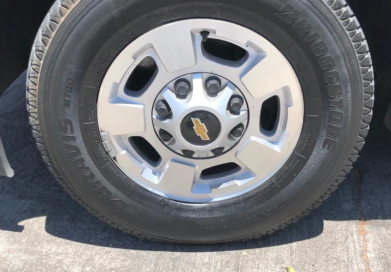 CHEVROLET SUBURBAN 2016 PLATA BLINDAJE NIVEL 5